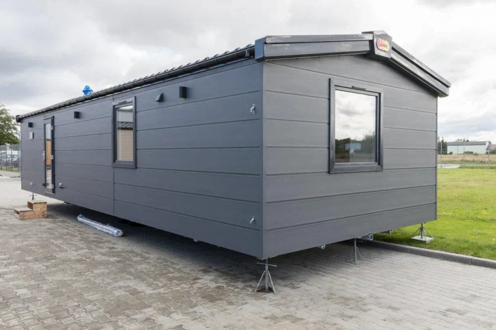 CASA MOVIL POOLE (12 X 4 M)