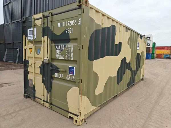 Contenedor 20 pies seminuevo verde militar - vista exterior | Sit Partners