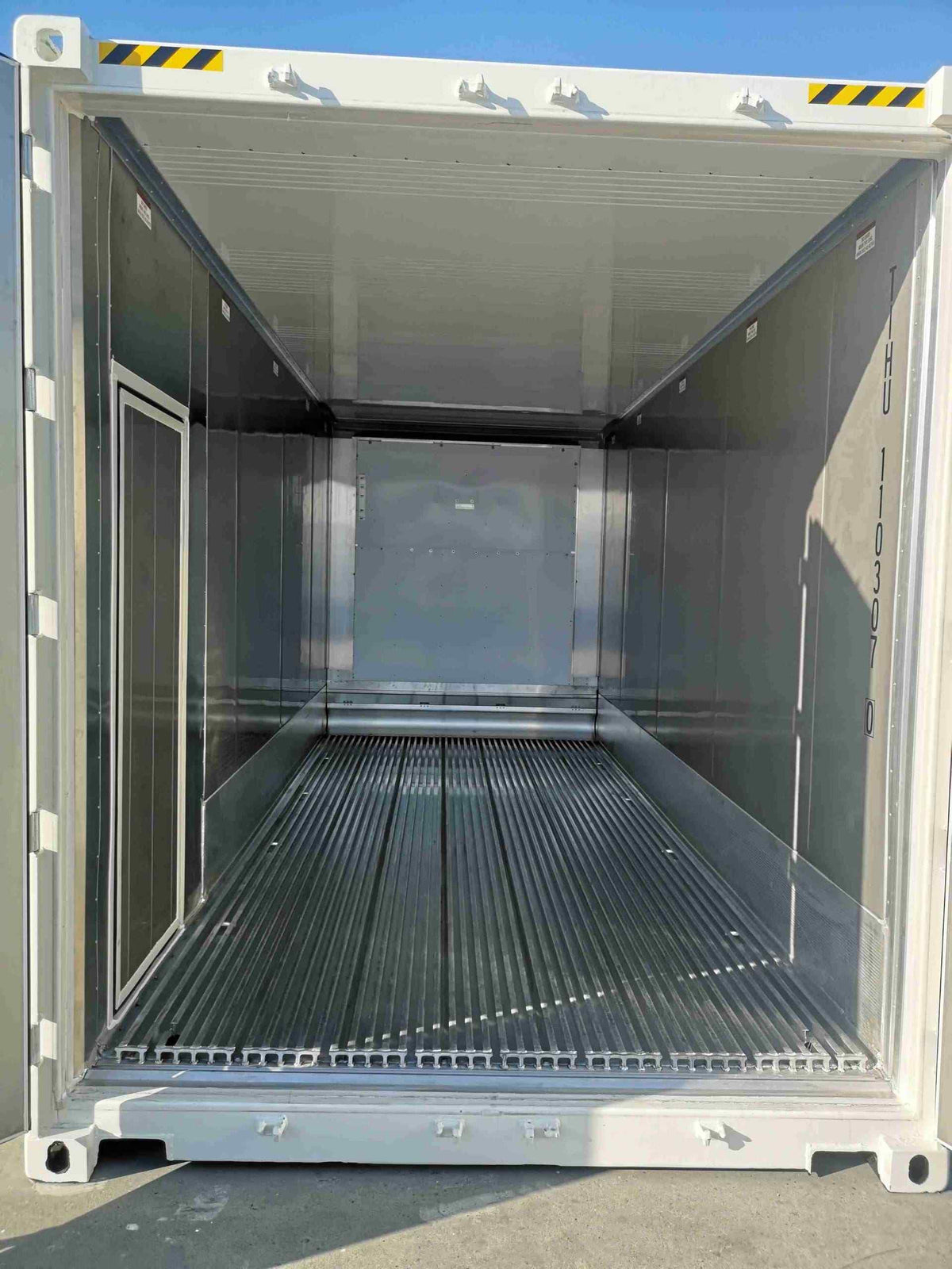 Contenedor frigorífico High Cube 20' con puerta lateral de acceso personal usado