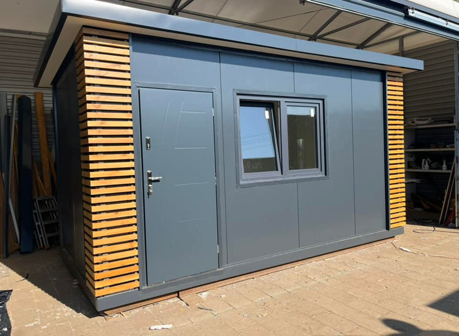 Contenedor habitable 5x2,5m - vista exterior | Sit Partners