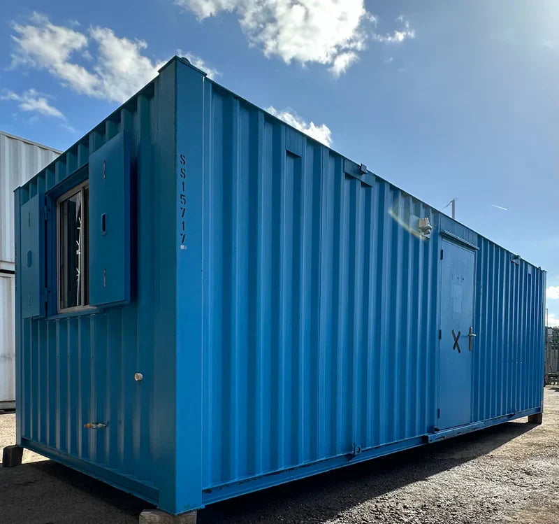 Contenedor oficina 7,3x2,7m - detalle | Sit Partners