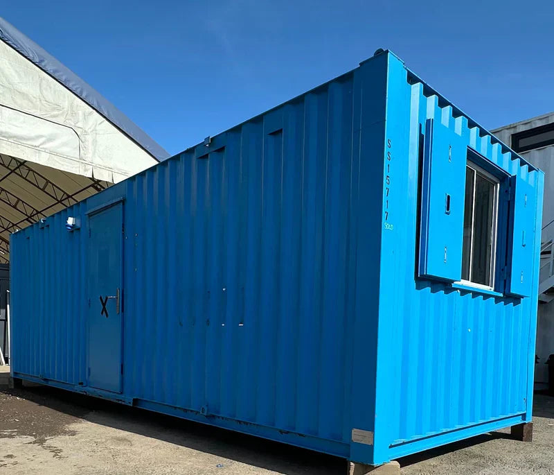 Contenedor oficina 7,3x2,7m - vista exterior | Sit Partners