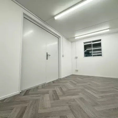 CONTENEDOR DE OFICINA DE 24 PIES
