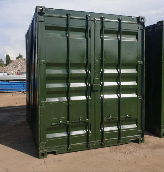 Contenedor seminuevo 10 pies verde oscuro - vista exterior | Sit Partners
